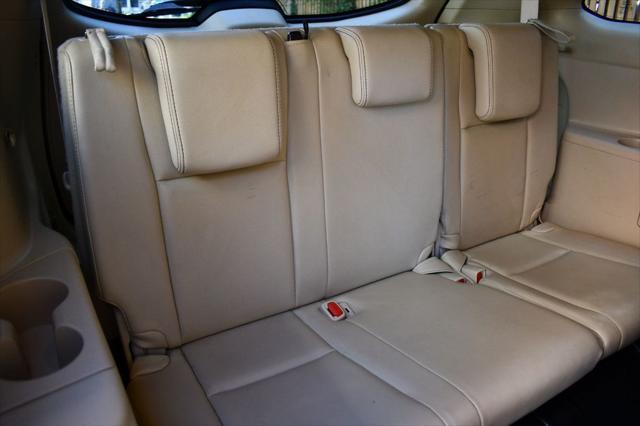 used 2015 Toyota Highlander car, priced at $16,995