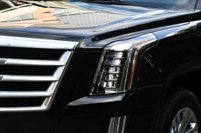 used 2019 Cadillac Escalade car, priced at $35,995