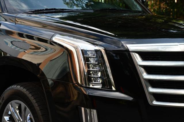 used 2019 Cadillac Escalade car, priced at $37,995