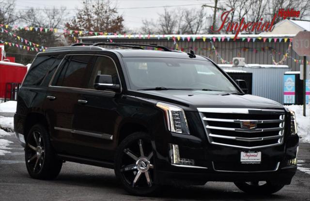 used 2016 Cadillac Escalade car, priced at $25,995