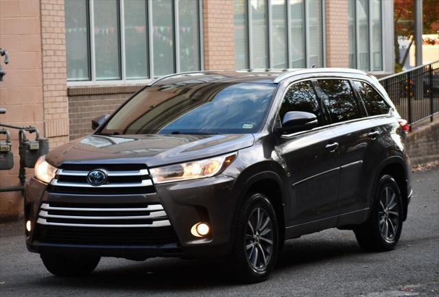 used 2017 Toyota Highlander car, priced at $19,995