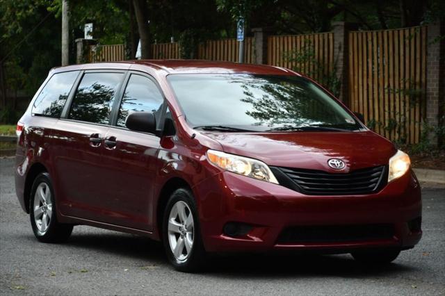 used 2014 Toyota Sienna car, priced at $13,495