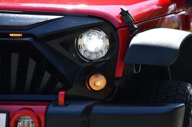 used 2018 Jeep Wrangler JK Unlimited car, priced at $20,995