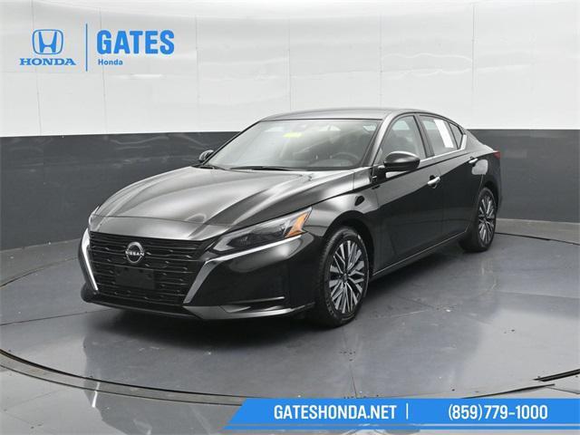 used 2023 Nissan Altima car, priced at $20,002