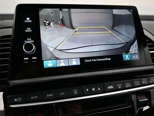 used 2025 Honda Odyssey car, priced at $41,456