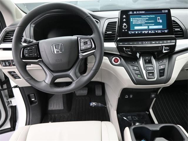 new 2026 Honda Odyssey car, priced at $45,340