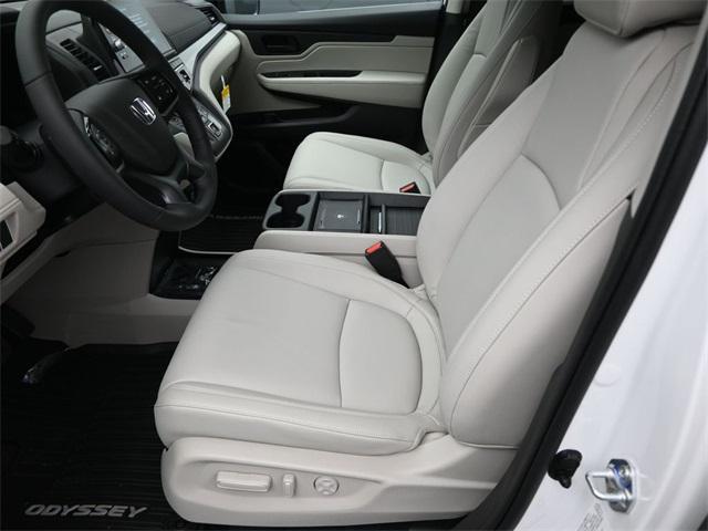 new 2026 Honda Odyssey car, priced at $45,340