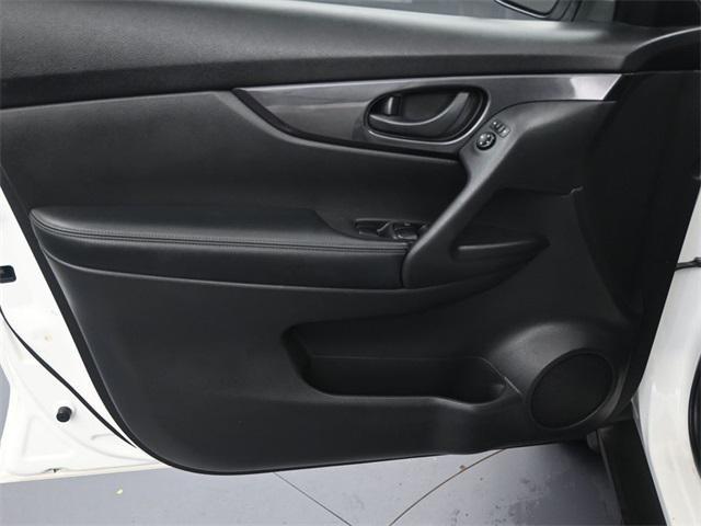 used 2019 Nissan Rogue car, priced at $17,700
