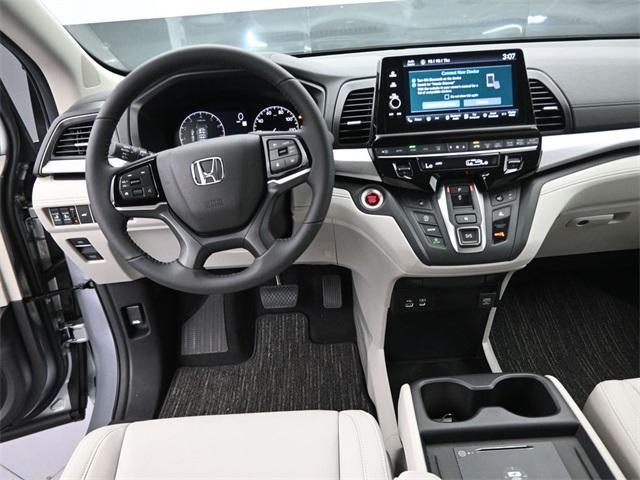 new 2026 Honda Odyssey car, priced at $45,320