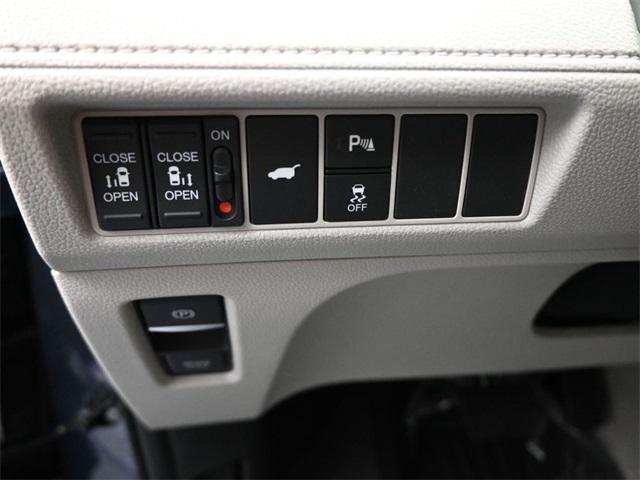 new 2026 Honda Odyssey car, priced at $54,700