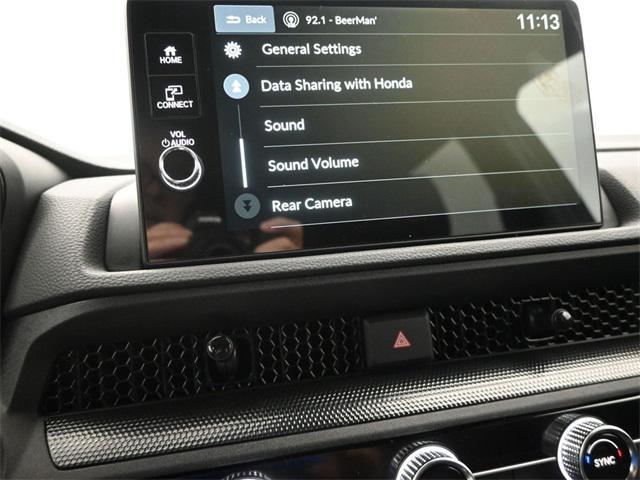 new 2026 Honda CR-V Hybrid car, priced at $40,250