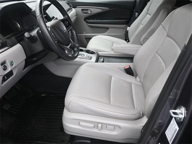 used 2021 Honda Pilot car, priced at $29,316