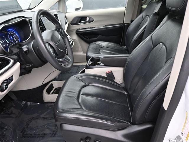 used 2022 Chrysler Pacifica car, priced at $24,931