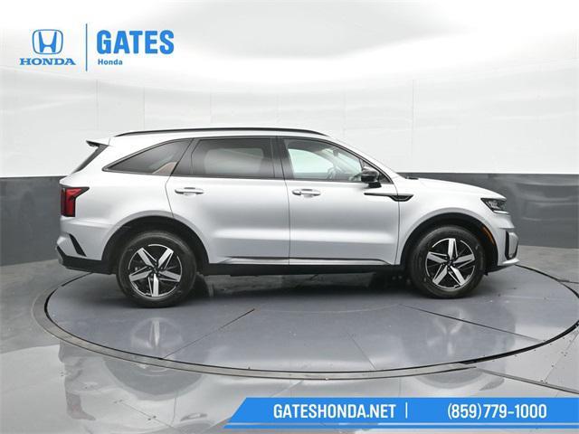 used 2021 Kia Sorento car, priced at $24,980