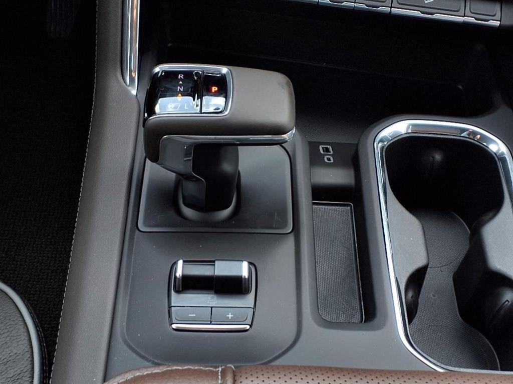 new 2025 GMC Sierra 1500 car, priced at $74,565