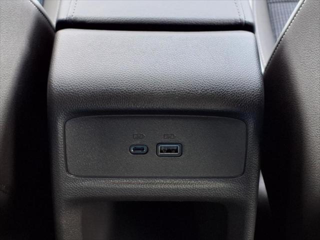 new 2025 Buick Envista car, priced at $25,090