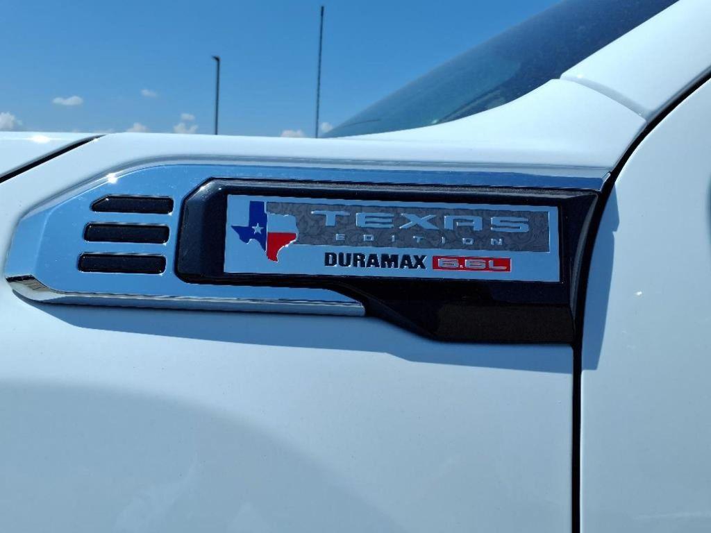 new 2025 GMC Sierra 2500 car, priced at $77,475