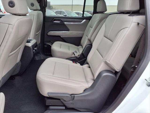 new 2025 GMC Acadia car, priced at $46,680