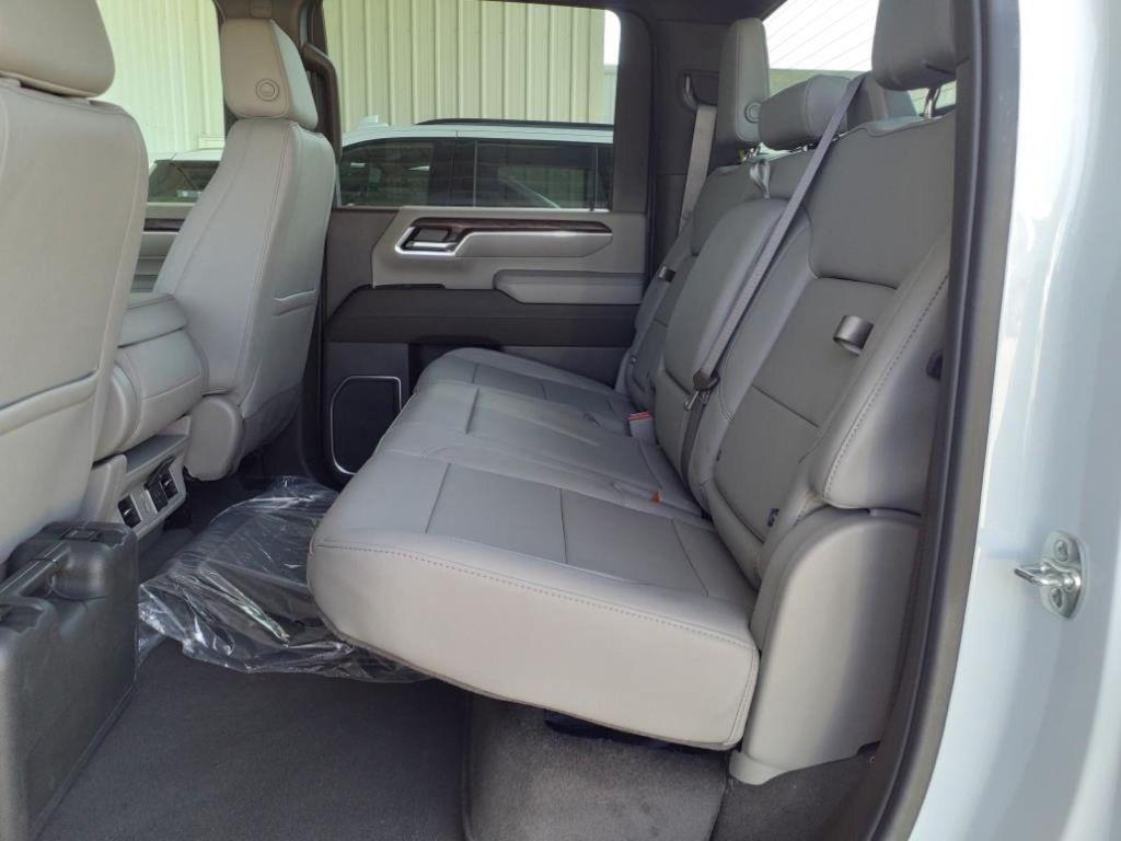 new 2025 GMC Sierra 3500 car, priced at $75,085