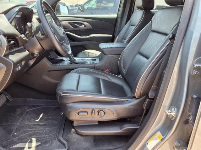 used 2023 Chevrolet Traverse car, priced at $40,896