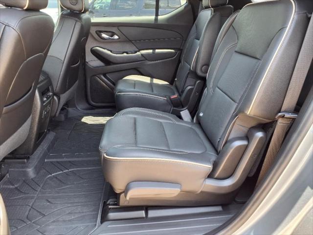 used 2023 Chevrolet Traverse car, priced at $40,896