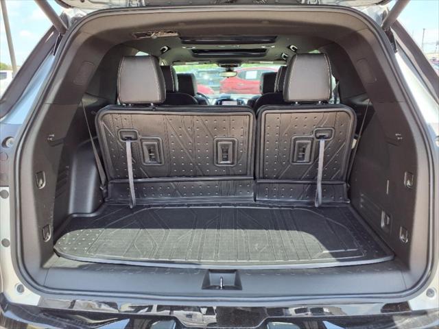used 2023 Chevrolet Traverse car, priced at $40,896