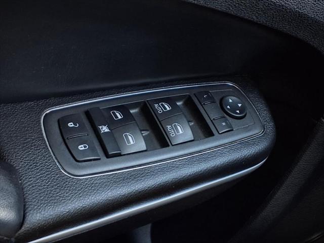 used 2021 Chrysler 300 car, priced at $26,995