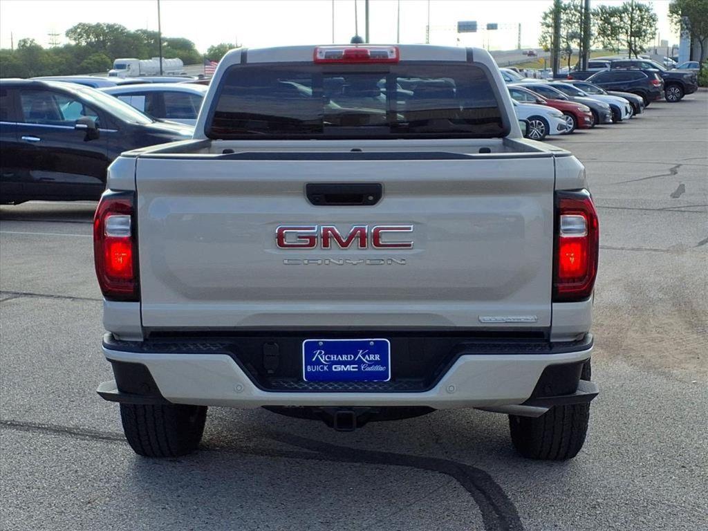 new 2026 GMC Canyon car, priced at $43,098