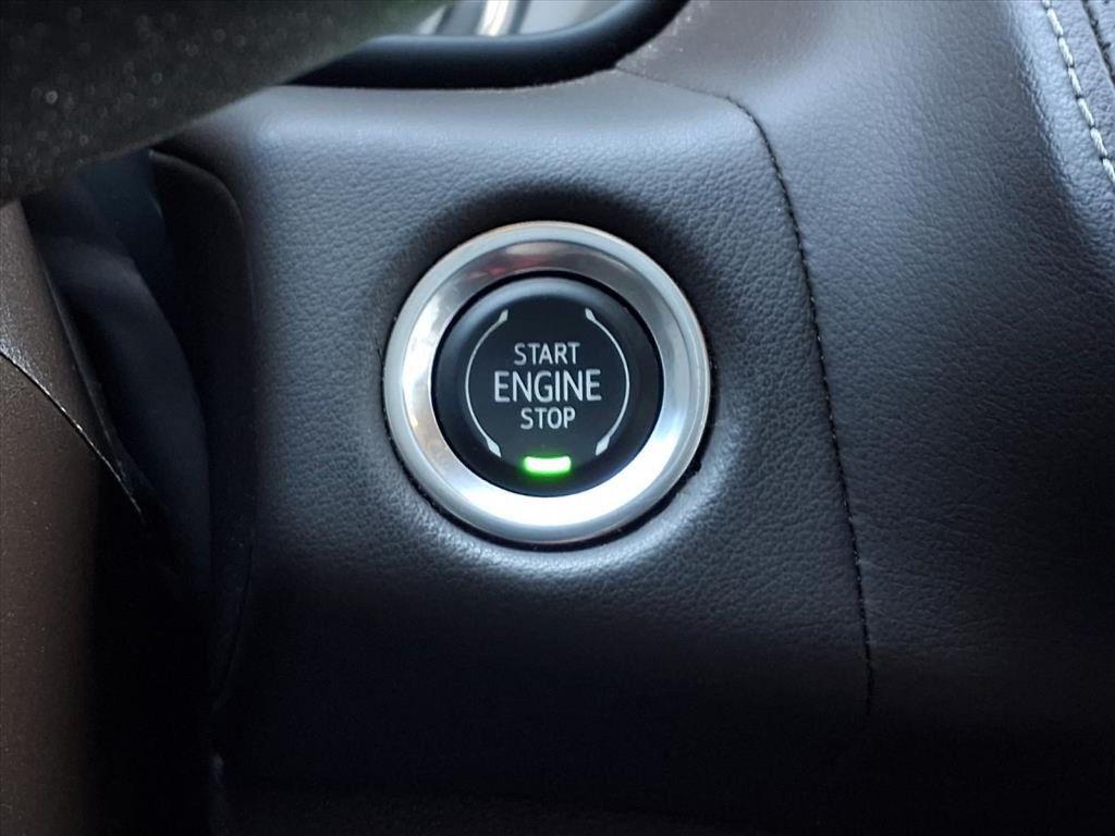 used 2021 GMC Yukon car, priced at $41,688