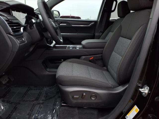 new 2025 GMC Acadia car, priced at $45,268