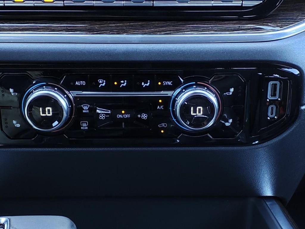 new 2025 GMC Sierra 1500 car, priced at $58,150