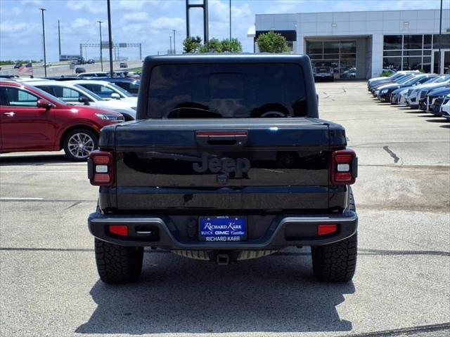 used 2020 Jeep Gladiator car, priced at $25,963