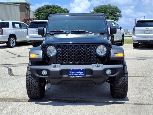 used 2020 Jeep Gladiator car, priced at $25,963