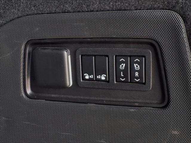 used 2022 Cadillac Escalade car, priced at $62,995