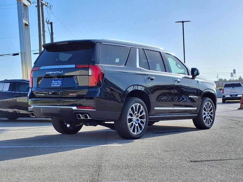 new 2025 GMC Yukon car, priced at $91,325