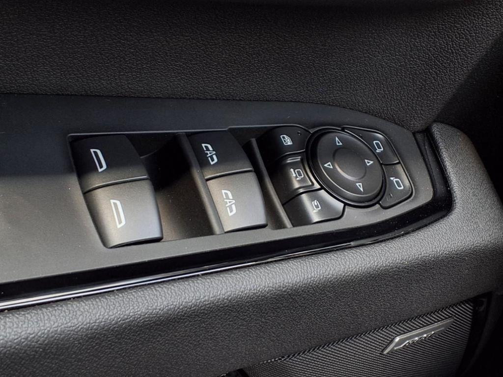 new 2025 GMC Sierra 3500 car, priced at $84,080