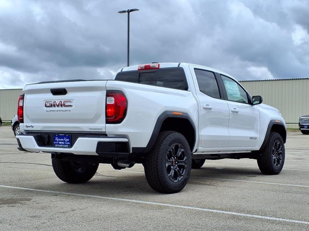 new 2025 GMC Canyon car, priced at $41,498