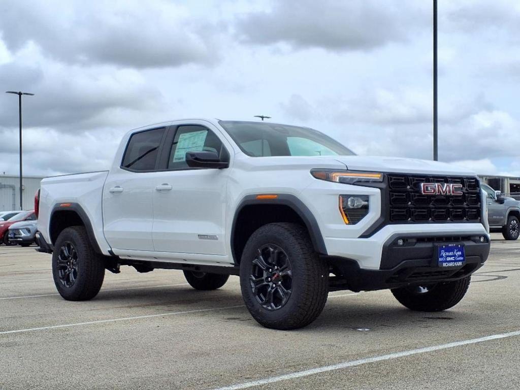 new 2025 GMC Canyon car, priced at $41,498