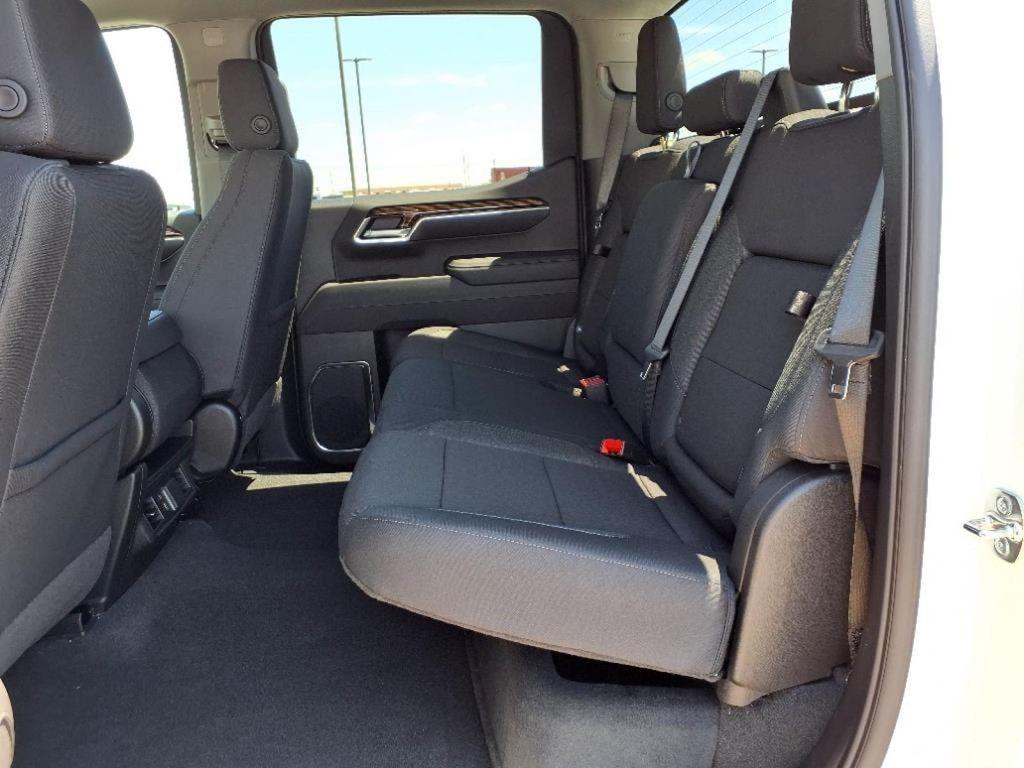 new 2025 GMC Sierra 1500 car, priced at $48,945