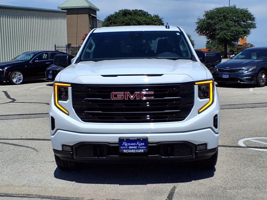 new 2025 GMC Sierra 1500 car, priced at $48,945