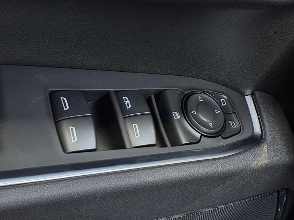 new 2025 GMC Sierra 1500 car, priced at $48,945