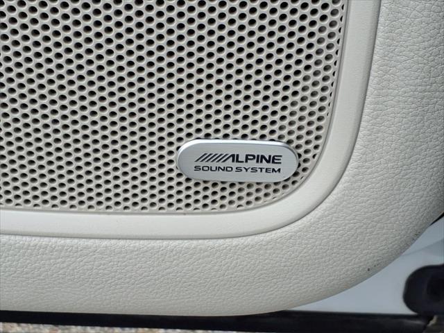 used 2015 Chrysler 200 car, priced at $12,995