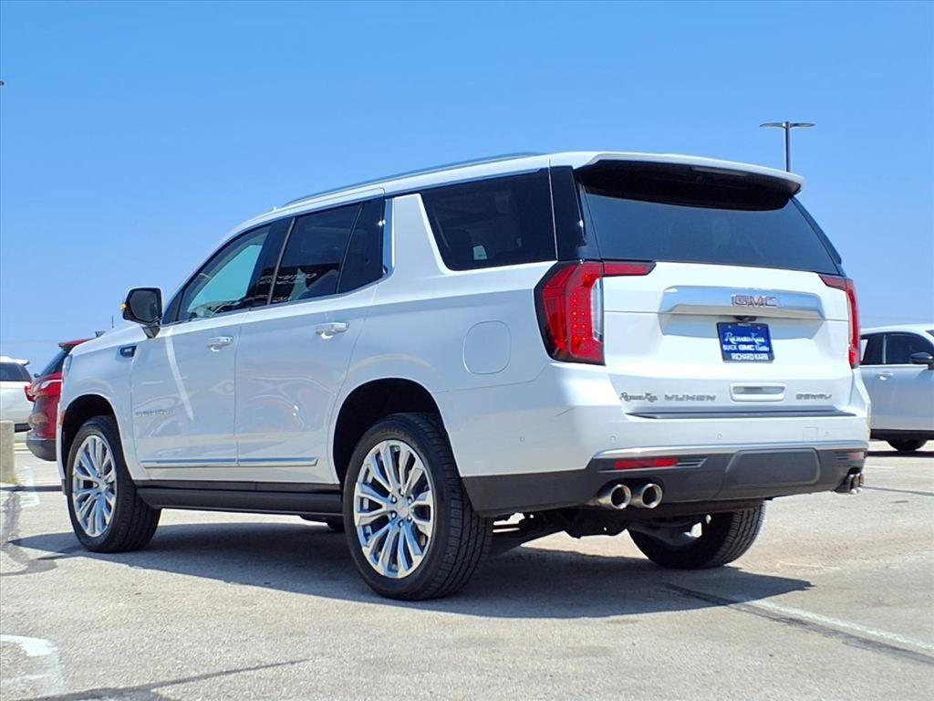 used 2024 GMC Yukon car, priced at $79,898