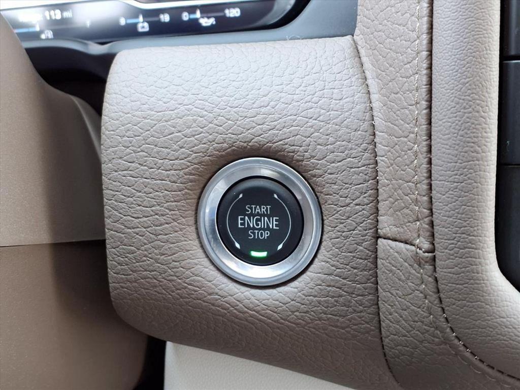 used 2024 GMC Yukon car, priced at $79,898