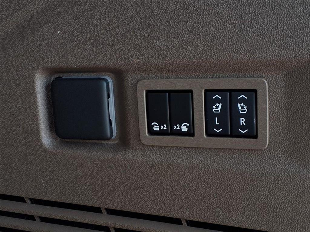 used 2024 GMC Yukon car, priced at $79,898