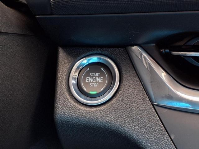 new 2025 Buick Envista car, priced at $25,190