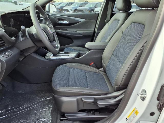 new 2025 Buick Envista car, priced at $25,190