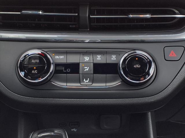 new 2025 Buick Envista car, priced at $25,190