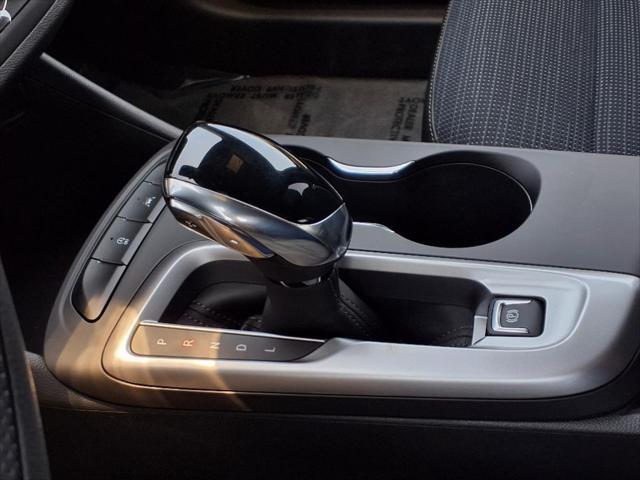 new 2025 Buick Envista car, priced at $24,840