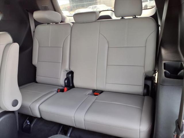 new 2025 GMC Acadia car, priced at $45,675